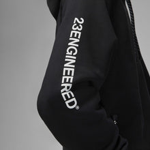 Load image into Gallery viewer, Men&#39;s Jordan 23 Engineered Fleece Pullover - Black

