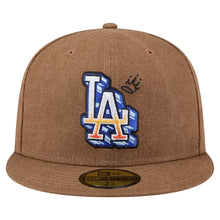 Load image into Gallery viewer, 59Fifty Los Angeles Dodgers New Era Logo Scribble Fitted Hat - Gray UV
