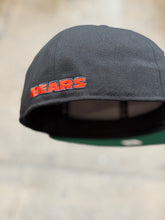 Load image into Gallery viewer, 59Fifty Chicago Bears [Heist of the Century] 2000 Draft 2-Tone Black/Graphite - Green UV
