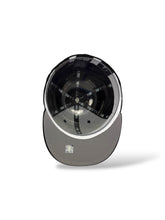 Load image into Gallery viewer, NBA [HWC] x New Era 59Fifty Philadelphia 76ers OTC Black - Grey UV
