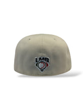 Load image into Gallery viewer, 59Fifty Guerreros de Oaxaca Liga Mexicana 2-Tone Stone/Rifle Green - Grey UV
