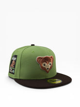 Load image into Gallery viewer, [Matcha Cubs] 59Fifty Chicago Cubs Be Alert Matcha Green/Burnt Wood - Pink UV
