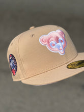 Load image into Gallery viewer, [Camel Cubs] 59Fifty Chicago Cubs Wrigley Field Ivy Camel - Pink UV
