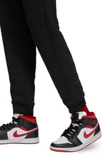 Load image into Gallery viewer, Men&#39;s Jordan Essentials Fleece Pants - Black
