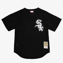 Load image into Gallery viewer, Mitchell &amp; Ness Men&#39;s Frank Thomas Black Chicago White Sox 1993 Authentic Batting Practice Jersey
