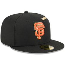 Load image into Gallery viewer, 59Fifty San Francisco Giants Black 2025 59FIFTY Day Fitted Hat - Gold UV
