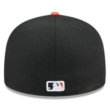 Load image into Gallery viewer, 59Fifty San Francisco Giants Black 2025 Hall of Fame Fitted Hat - Green UV
