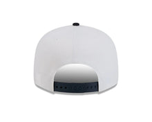 Load image into Gallery viewer, 9Fifty Snapback Seattle Mariners Ken Griffey Jr. Signature Chrome/Navy - Gray UV
