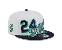 Load image into Gallery viewer, 9Fifty Snapback Seattle Mariners Ken Griffey Jr. Signature Chrome/Navy - Gray UV

