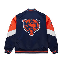 Load image into Gallery viewer, Mitchell &amp; Ness Men's Vintage Chicago Bears Throw it Back Heavyweight Satin Jacket - Navy
