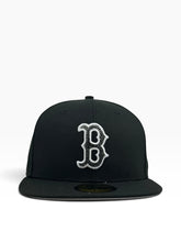 Load image into Gallery viewer, 59Fifty New Era Rhinestone Boston Red Sox Black - Grey UV
