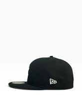 Load image into Gallery viewer, 59Fifty New Era Rhinestone Boston Red Sox Black - Grey UV

