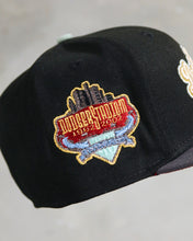 Load image into Gallery viewer, [I SEE GHOSTS 2] - Los Angeles Dodgers Presented by Rahnnifitteds
