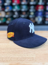 Load image into Gallery viewer, 59Fifty New Era x Seinfeld New York Yankees Corduroy Navy - Green UV
