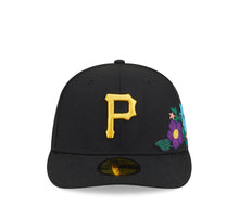 Load image into Gallery viewer, 59Fifty Pittsburgh Pirates New Era Black Tonal Floral Pre Curved Fitted Hat - Green UV
