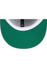 Load image into Gallery viewer, 59Fifty Pittsburgh Pirates Black 2025 Hall of Fame Fitted Hat - Green UV
