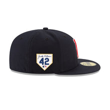 Load image into Gallery viewer, 59Fifty Boston Red Sox Jackie Robinson - Black UV
