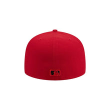 Load image into Gallery viewer, 59Fifty New Era Chicago White Sox Scarlet Red - Grey UV
