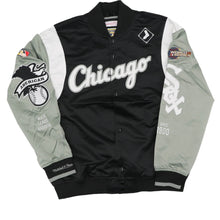 Load image into Gallery viewer, Mitchell &amp; Ness Men's Vintage Chicago White Sox Team Origins Satin Jacket - Black/White
