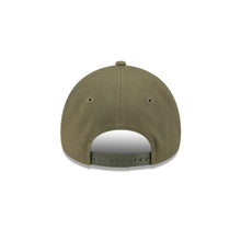 Load image into Gallery viewer, 9Forty A-Frame Snapback LMB Sultanes de Monterrey Olive - Grey UV
