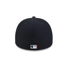 Load image into Gallery viewer, 59Fifty A-Frame Detroit Tigers Navy Barbed Wire Pre Curved Fitted Hat - Gray UV
