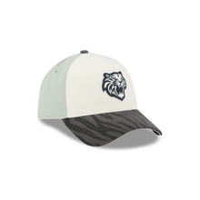 Load image into Gallery viewer, 9Forty A-Frame Snapback LMB Tigres de Quintana Roo White/Mint- Grey UV
