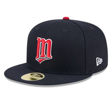 Load image into Gallery viewer, 59Fifty Minnesota Twins Navy 2025 Hall of Fame Fitted Hat - Green UV
