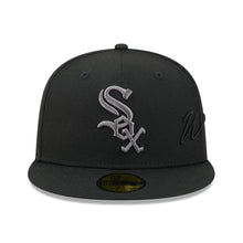 Load image into Gallery viewer, 59Fifty New Era Chicago White Sox Side Script Black - Grey UV
