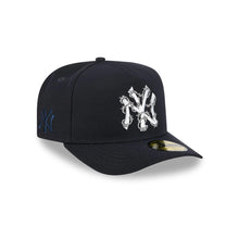 Load image into Gallery viewer, 59Fifty A-Frame New York Yankees Navy Barbed Wire Pre Curved Fitted Hat - Gray UV
