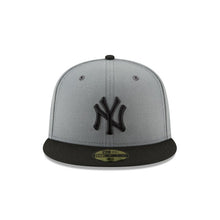 Load image into Gallery viewer, 59Fifty New York Yankees MLB Basic 2-Tone Gray/Black - Gray UV
