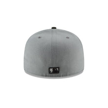 Load image into Gallery viewer, 59Fifty New York Yankees MLB Basic 2-Tone Gray/Black - Gray UV
