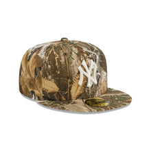 Load image into Gallery viewer, 59Fifty New Era New York Yankees Basic Realtree - Grey UV
