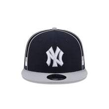Load image into Gallery viewer, 9Fifty New Era Snapback New York Yankees Soutache  Navy/Grey - Green UV
