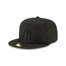 Load image into Gallery viewer, 59Fifty New York Yankees MLB Basic Black on Black - Grey UV
