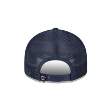 Load image into Gallery viewer, 9Fifty Low Profile Adjustable Snapback NFL Chicago Bears Trucker Navy - Grey UV
