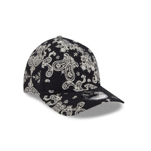 Load image into Gallery viewer, 9Twenty AF Three Looms X New Era Black Paisley - Paisley UV
