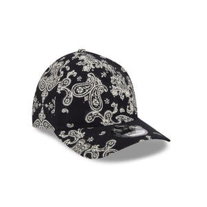 9Twenty AF Three Looms X New Era Black Paisley - Paisley UV