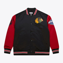 Load image into Gallery viewer, Mitchell &amp; Ness Men&#39;s Chicago Blackhawks Prime Time Full Snap Satin Jacket - Black/Red
