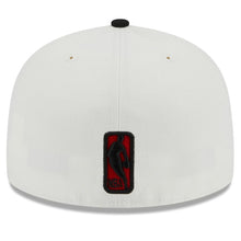 Load image into Gallery viewer, 59Fifty Chicago Bulls Retro 2-tone White/Black - Gray  UV
