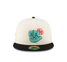 Load image into Gallery viewer, 59Fifty LMB x NEWERAMX Diablos del Mexico 2T Roses Chrome/Black - Mint UV
