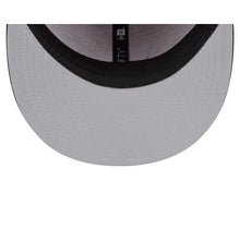 Load image into Gallery viewer, 59Fifty Chicago White Sox 2025 City Connect &quot;BRED&quot; 2T Black/Red - Grey UV
