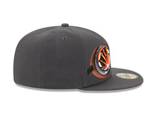 Load image into Gallery viewer, 59Fifty On Field MiLB Theme Night Lehigh Valley &quot;Steel Workers&quot; (Iron Pigs) Graphite/Black  - Grey UV
