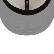 Load image into Gallery viewer, 59Fifty New York Yankees City Icon 2-Tone White/Teal - Gray UV
