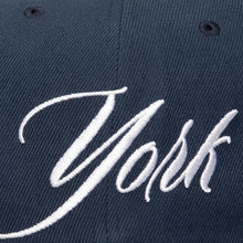 Load image into Gallery viewer, Just Don x MLB New York Yankees Lux Script Snapback Hat - Nay/Satin Green UV
