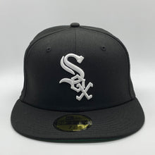 Load image into Gallery viewer, 59Fifty Chicago White Sox 2003 ASG Black/Green UV

