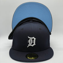 Load image into Gallery viewer, 59Fifty Detroit Tigers 1984 World Series Navy - Icy Blue UV
