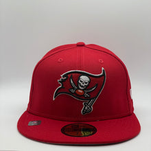 Load image into Gallery viewer, 59Fifty Tampa Bay Buccaneers Patch Up Super Bowl XXXVII Red - Grey UV
