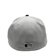 Load image into Gallery viewer, 59Fifty Chicago White Sox MLB 2-Tone Color Pack - Black UV
