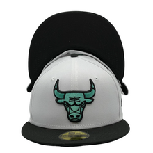 Load image into Gallery viewer, 59Fifty Chicago Bulls NBA 2-Tone Color Pack - Black UV
