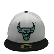 Load image into Gallery viewer, 59Fifty Chicago Bulls NBA 2-Tone Color Pack - Black UV
